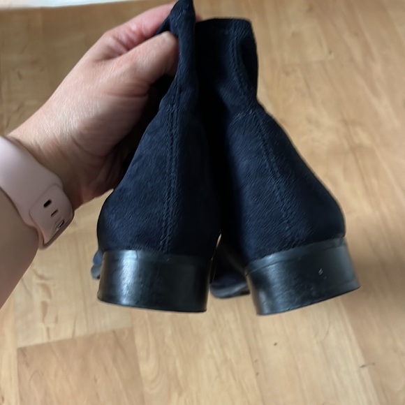 NR RAPISARDI Italian Faux Suede Lulu Booties, Blue, size 37/US 7 - Picture 7 of 7